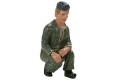 Marinesoldat kniend