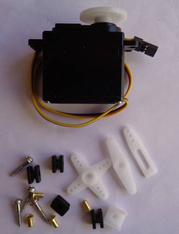Servo HS-485HB