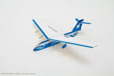 Airliner,  P&F Wurfgleiter  (Zusammenbau ohne Klebstoff)