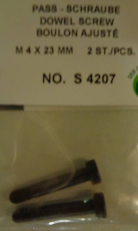 Pass-Schraube M4X23         2