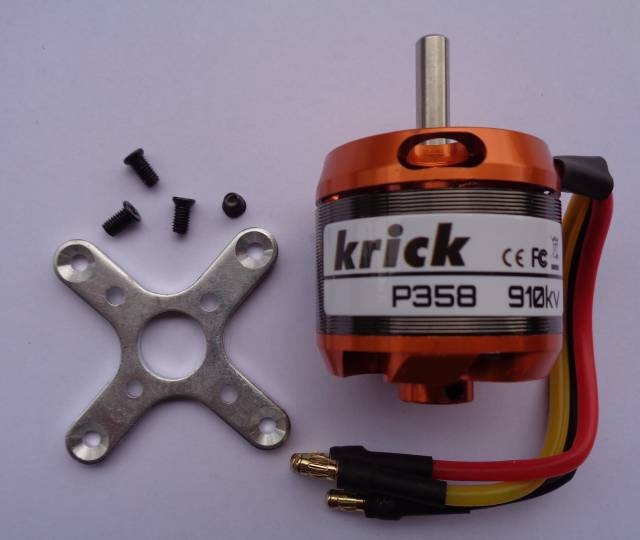 MAX Marine P358   910 KV - 1 x vorrätig /1.10.24 -