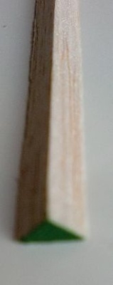 Balsa-Dreikantlleisten,  10 x 10 mm