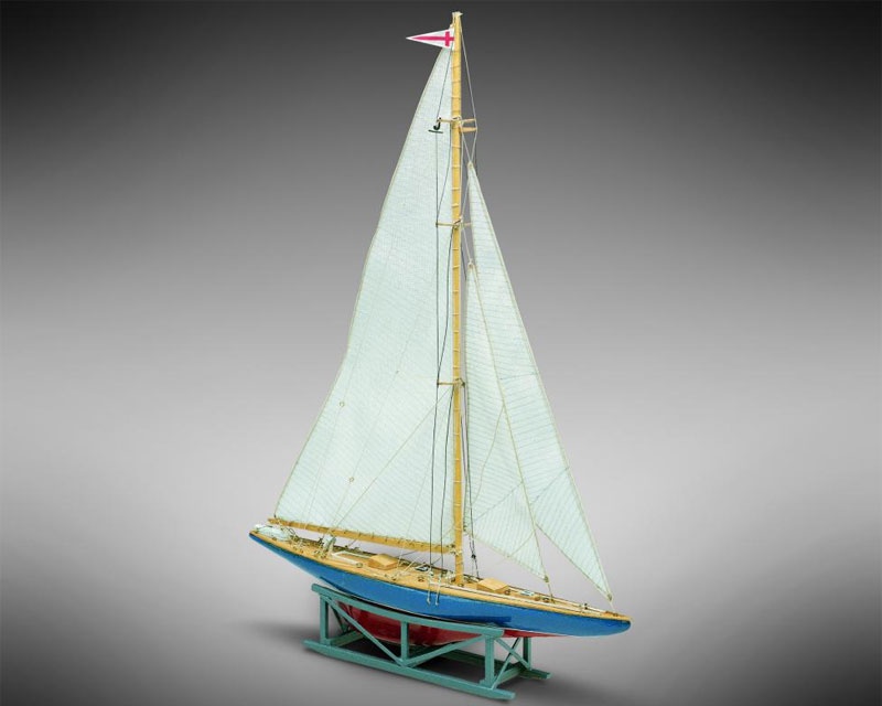 Endeavour II  Bausatz 1:193 Mamoli, Länge 28 cm/vorr.1.6.25-