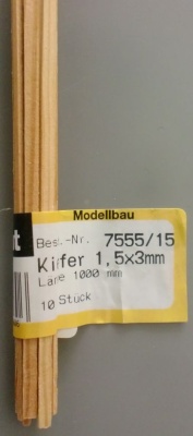 Kiefernleisten 1,5 x 3 mm, 1 m lang, 5 Stück