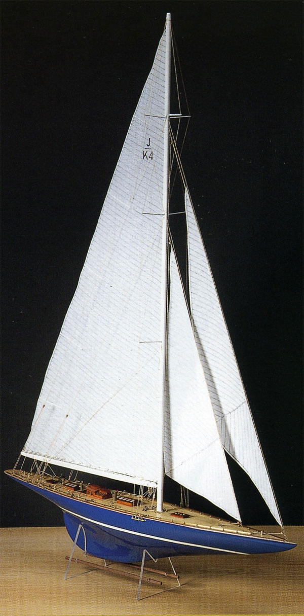 Endeavour 1934 Yacht Baukasten  - Länge 115 cm -