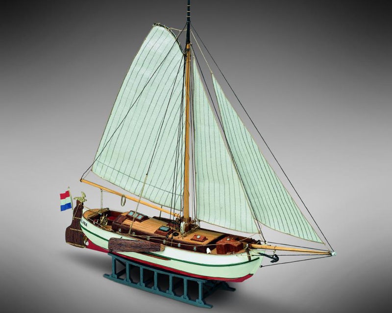 Catalina Bausatz 1:64 Mini Mamoli, Länge 31 cm