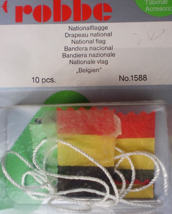 Nationalflagge Belgien, 3 Stück, noch 1 x vorrätig/1.12.24
